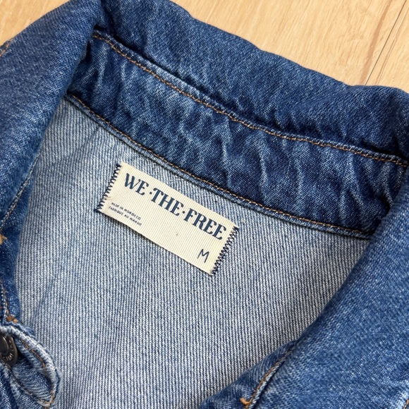 We the free Stylish Blue Denim Jumpsuit, SIZE MEDIUM - Picture 4 of 8